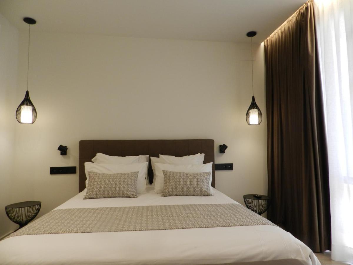 Hotel Manel Martorell Εξωτερικό φωτογραφία