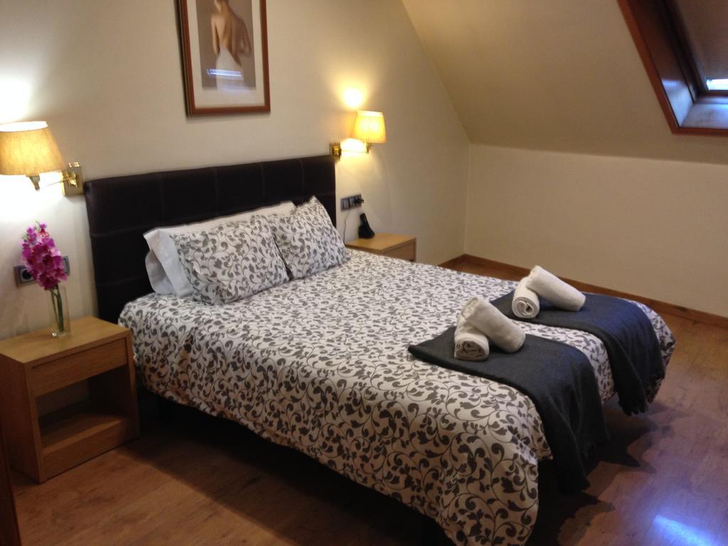 Hotel Manel Martorell Εξωτερικό φωτογραφία